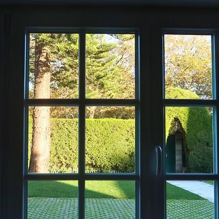 Bed & Breakfast Art 4 Carcavelos (Lisbon)