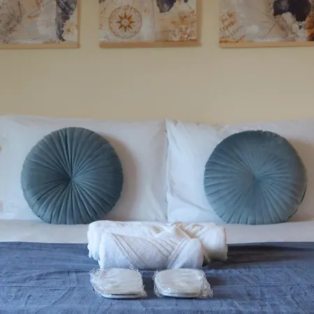 Bed & Breakfast Art 4 3*