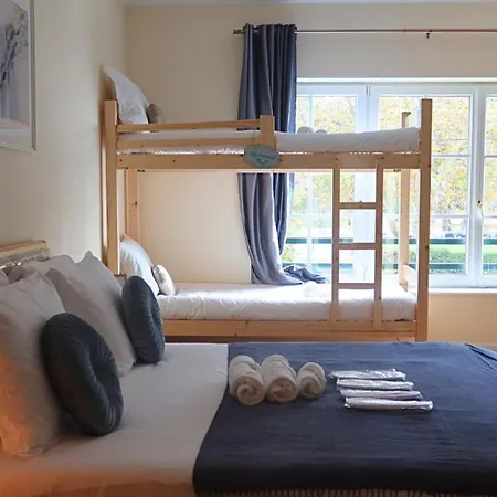 Art 4 Bed & Breakfast