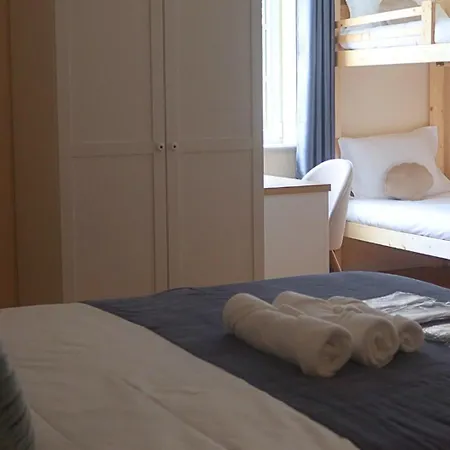 Art 4 Bed & Breakfast 3*