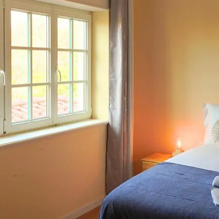 Art 4 Bed & Breakfast 3*