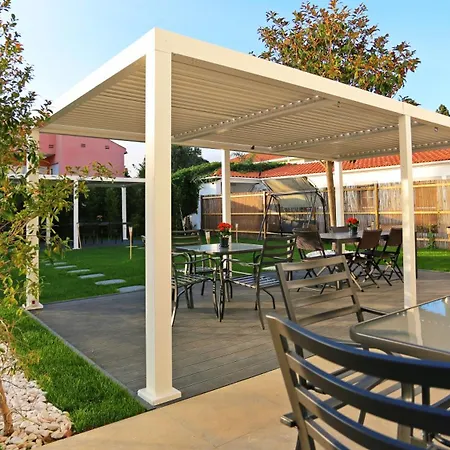 Art 4 Bed & Breakfast 3*