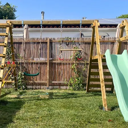 Art 4 Bed & Breakfast