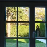 Bed and breakfast Art 4 Carcavelos (Lisbon)