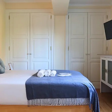 Art 4 3* كاركافيلو