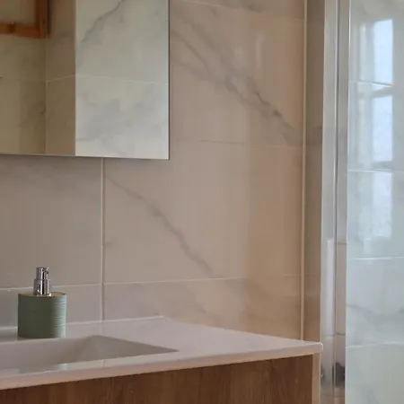 فندق مبيت وإفطار Art 4 3*